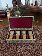 Load image into Gallery viewer, Marble Wine Cork Set
