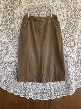 Load image into Gallery viewer, Christopher &amp; Banks Skirt
